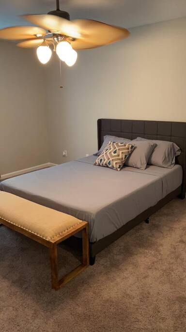 Comfy, Stylish Townhome Near I-20! أوغستا المظهر الخارجي الصورة