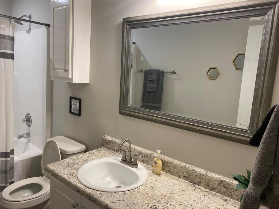 Comfy, Stylish Townhome Near I-20! أوغستا المظهر الخارجي الصورة